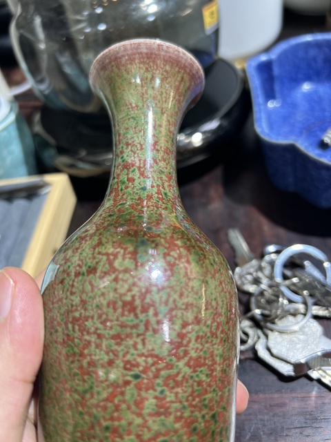 古玩陶瓷豇豆紅釉柳葉瓶真品鑒賞圖