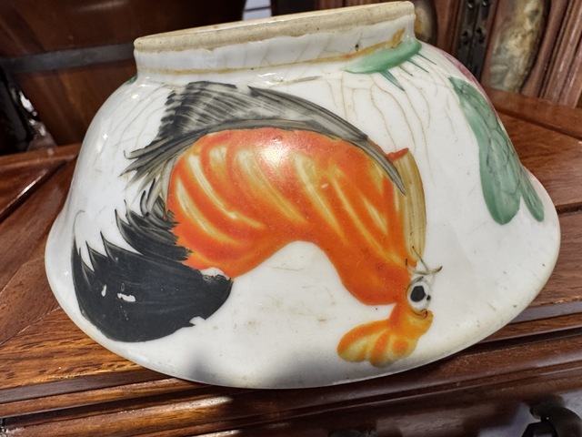 古玩陶瓷大雞圖碗真品鑒賞圖