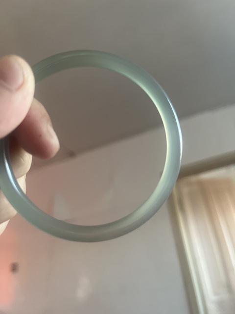 古玩玉器天然玉髓手鐲真品鑒賞圖