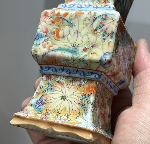 古玩陶瓷粉彩百花不落地四方花觚真品鑒賞圖