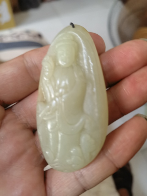 古玩玉器和田玉雕“觀音”掛件真品鑒賞圖