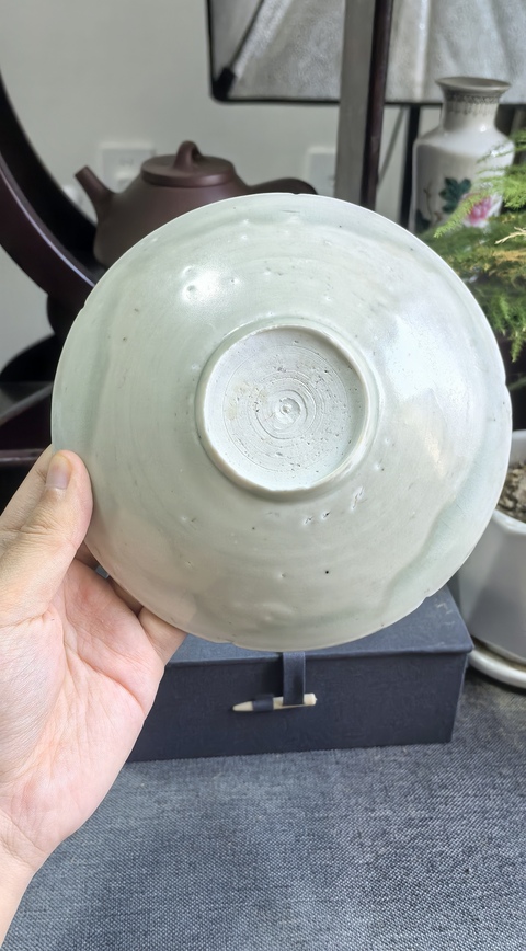 古玩陶瓷青白釉刻花葵口碗真品鑒賞圖