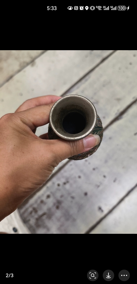 古玩陶瓷花卉紋撇口瓶真品鑒賞圖