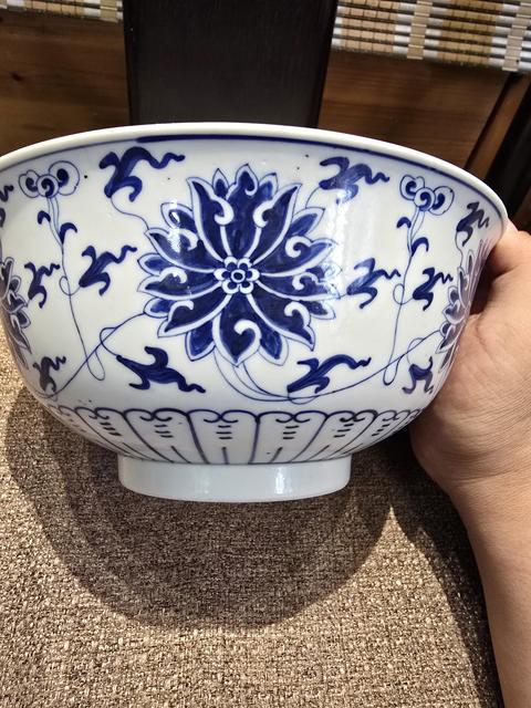 古玩陶瓷青花碗真品鑒賞圖