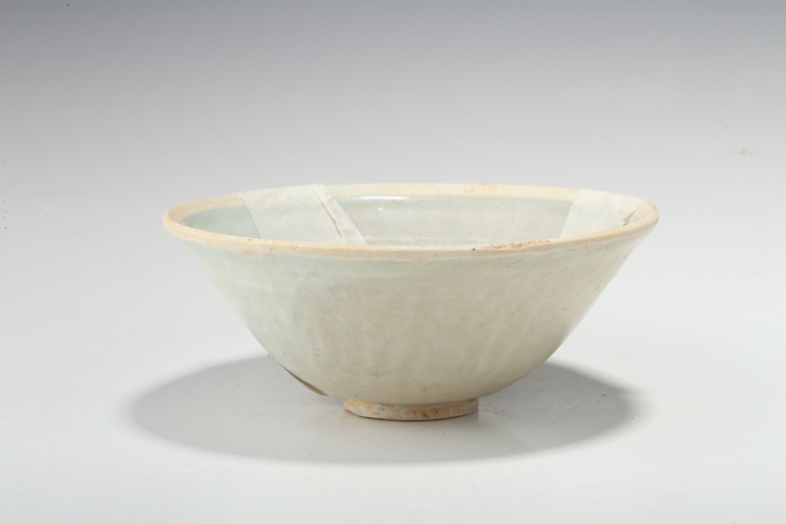 古玩陶瓷宋代·青白釉印蓮花紋碗真品鑒賞圖