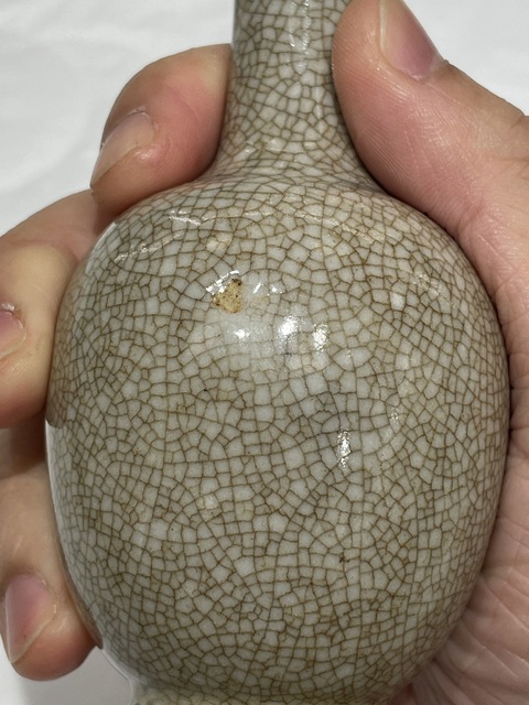 古玩陶瓷哥釉瓶真品鑒賞圖