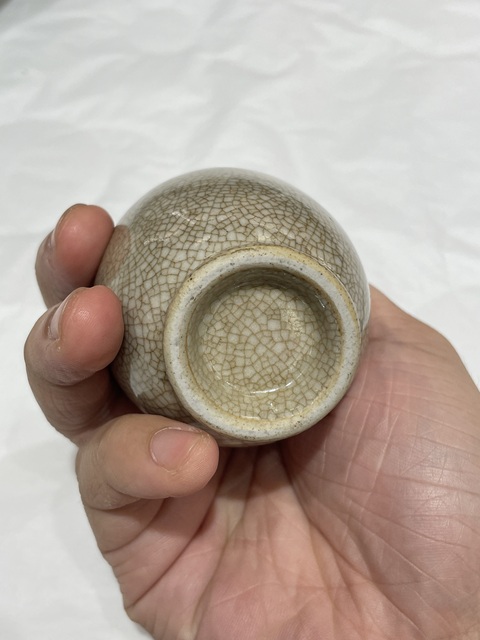 古玩陶瓷哥釉瓶真品鑒賞圖