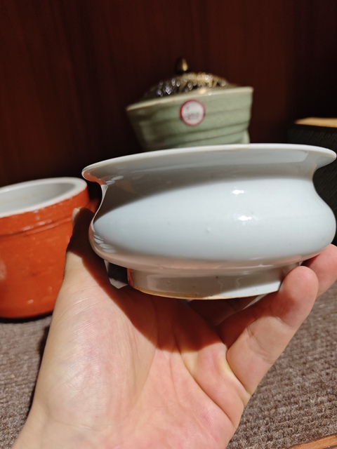 古玩陶瓷德化鬲式爐拍賣,當前價格1600元