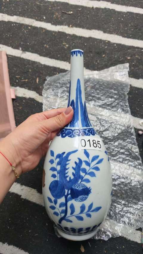 古玩陶瓷青花三多紋膽瓶，模糊，偏老真品鑒賞圖