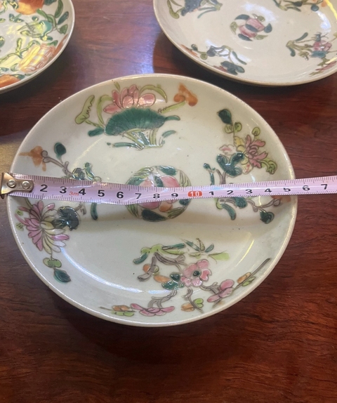 古玩陶瓷四季花卉紋粉彩盤真品鑒賞圖
