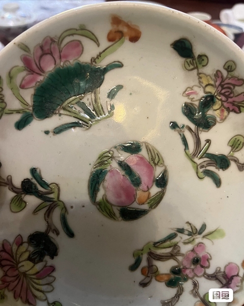 古玩陶瓷四季花卉紋粉彩盤真品鑒賞圖