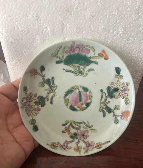 古玩陶瓷四季花卉紋粉彩盤真品鑒賞圖