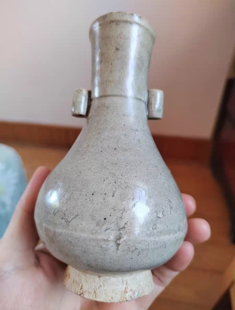 古玩陶瓷影青貫耳瓶真品鑒賞圖