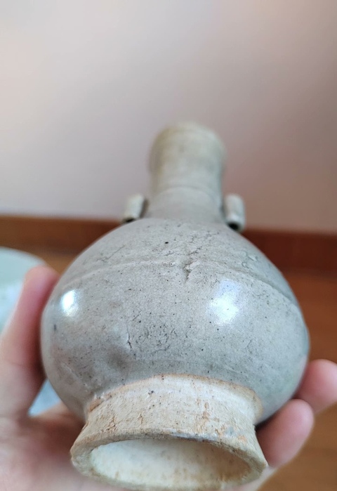 古玩陶瓷影青貫耳瓶真品鑒賞圖