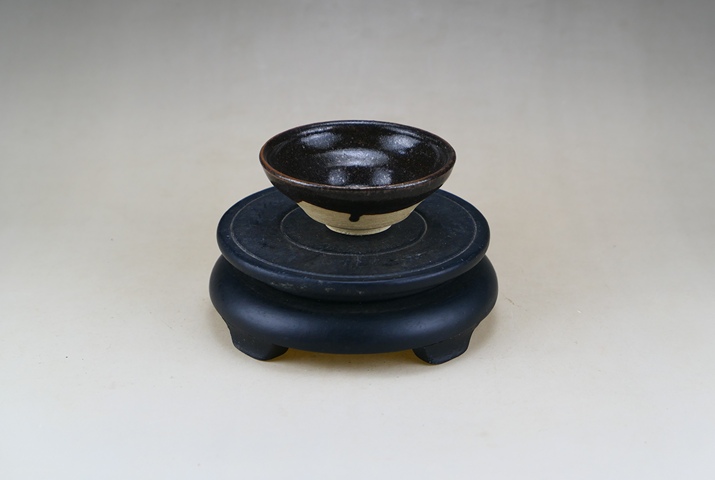 古玩陶瓷南宋.吉州窯黑釉茶盞(經典茶器)拍賣,當前價格1元