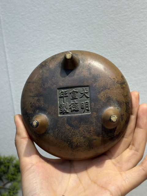 古玩銅器爐子真品鑒賞圖