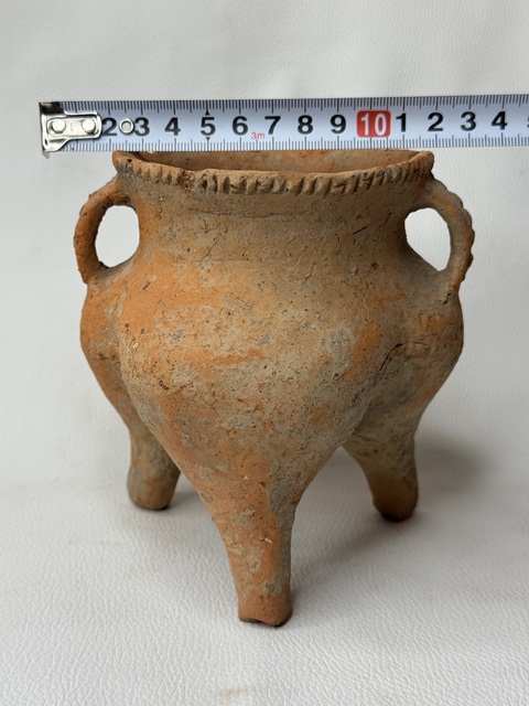 古玩陶瓷齊家文化·三足鬲拍賣,當前價格520元