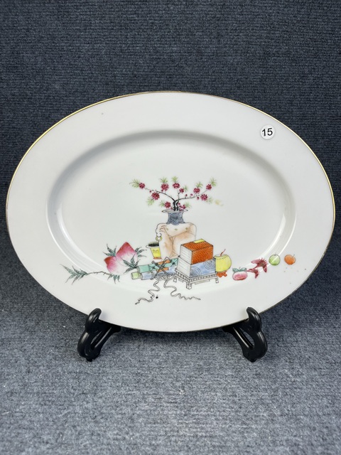 古玩陶瓷粉彩博古花卉紋盤真品鑒賞圖