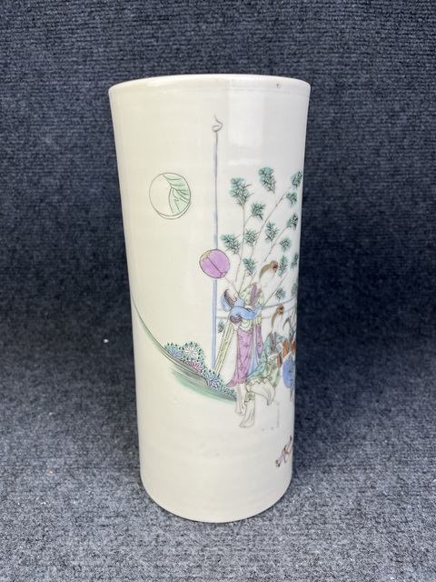 古玩陶瓷粉彩美色清華紋帽筒真品鑒賞圖