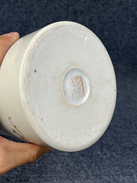 古玩陶瓷粉彩美色清華紋帽筒真品鑒賞圖