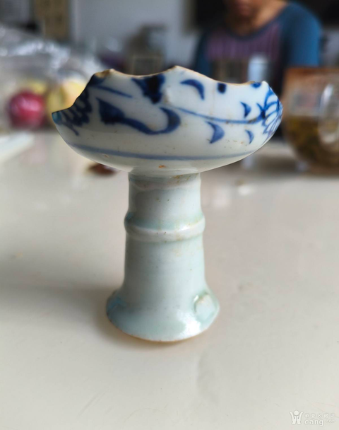 古玩陶瓷元青花花卉紋高足杯標本真品鑒賞圖