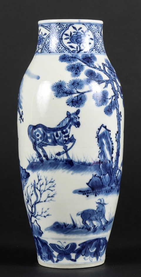 古玩陶瓷十二生肖青花橄欖瓶真品鑒賞圖