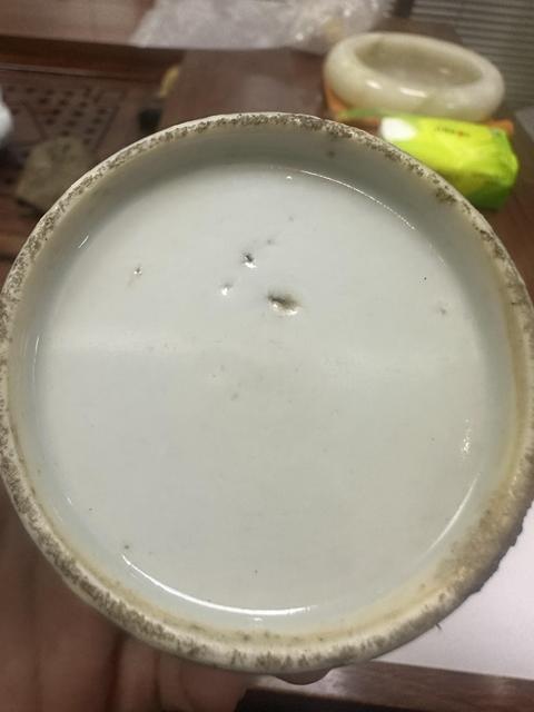 古玩陶瓷青花瓶真品鑒賞圖