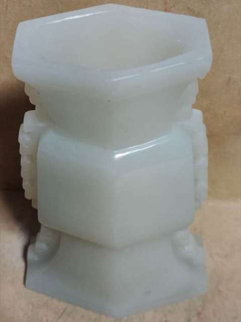 古玩玉器和田玉尊擺件真品鑒賞圖