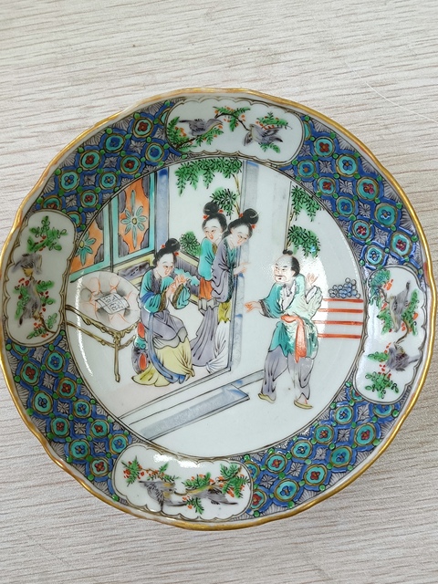 古玩陶瓷人物紋廣五彩盤真品鑒賞圖