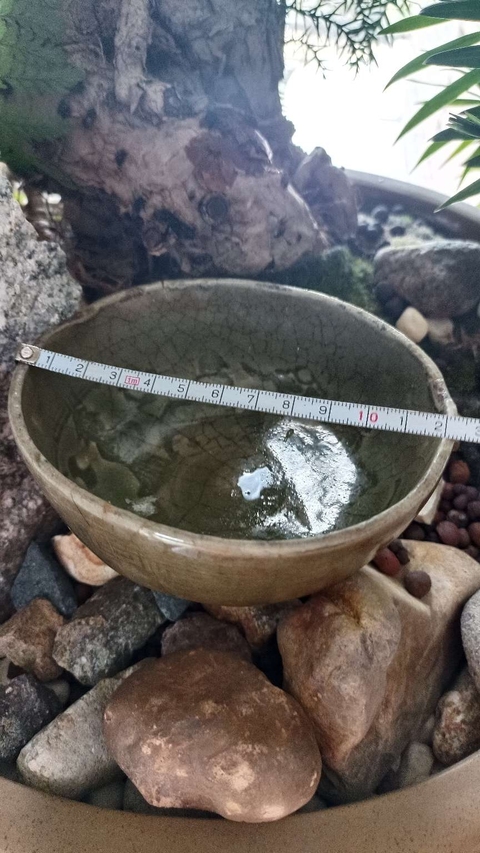 古玩陶瓷龍泉青瓷人物紋碗真品鑒賞圖