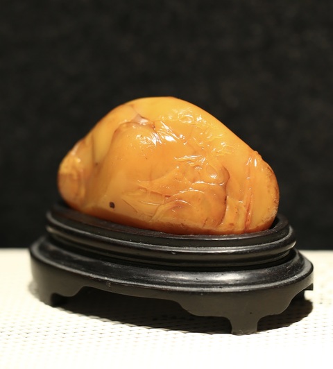 古玩雜項(xiàng)壽山田黃石擺件拍賣(mài),當(dāng)前價(jià)格98元
