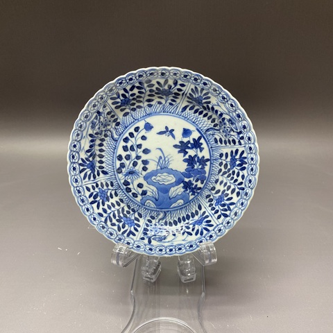 古玩陶瓷清光緒·花蝶紋青花花口盤拍賣，當前價格1000元