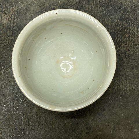 古玩陶瓷清晚期·紅綠彩·花卉紋杯拍賣,當(dāng)前價(jià)格269元