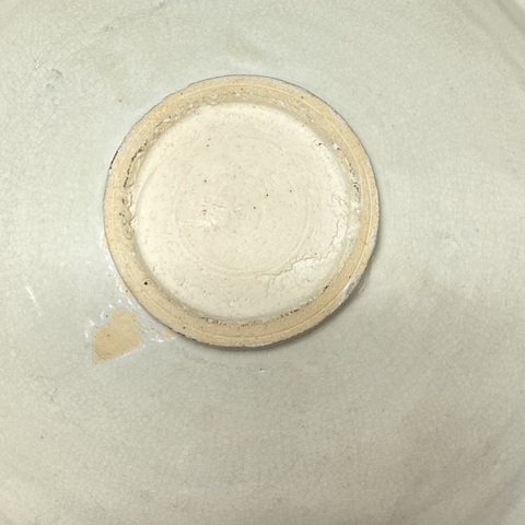 古玩陶瓷芒口圈足覆燒工藝印花碗真品鑒賞圖