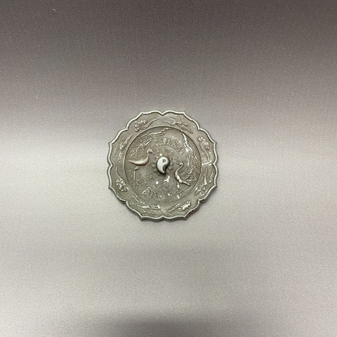 古玩陶瓷日本明治銅鏡真品鑒賞圖