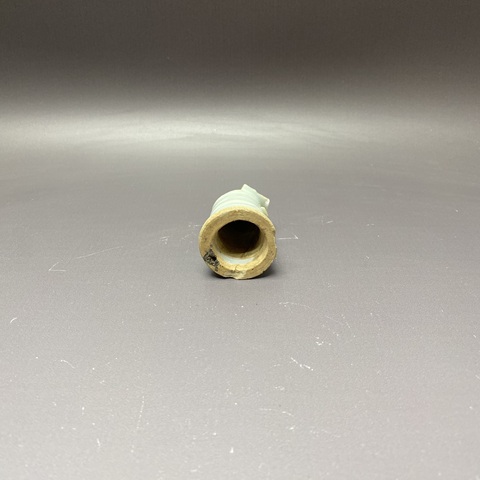 古玩陶瓷荷花紋竹節(jié)柄高足杯青花標(biāo)本真品鑒賞圖