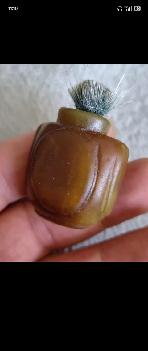 古玩玉器岫玉雕“鼻煙壺”真品鑒賞圖