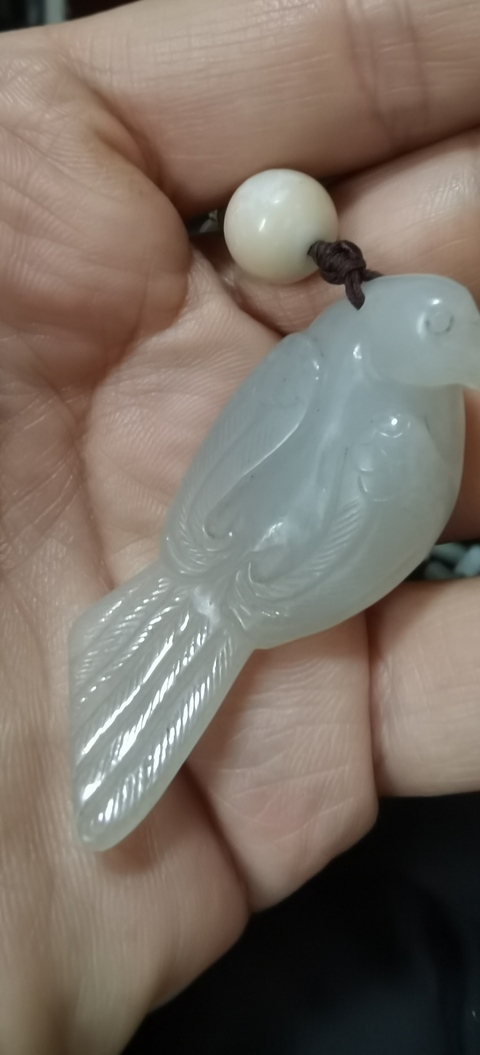 古玩玉器和田玉鸚鵡真品鑒賞圖
