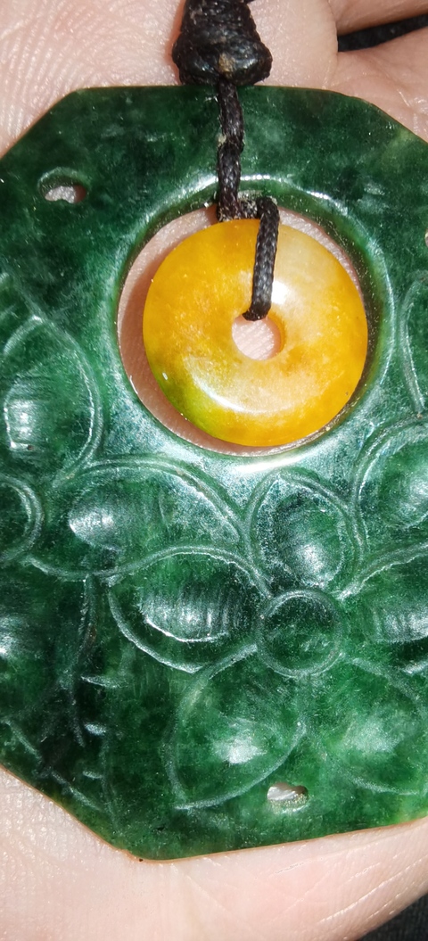 古玩玉器非天然翡翠掛件真品鑒賞圖