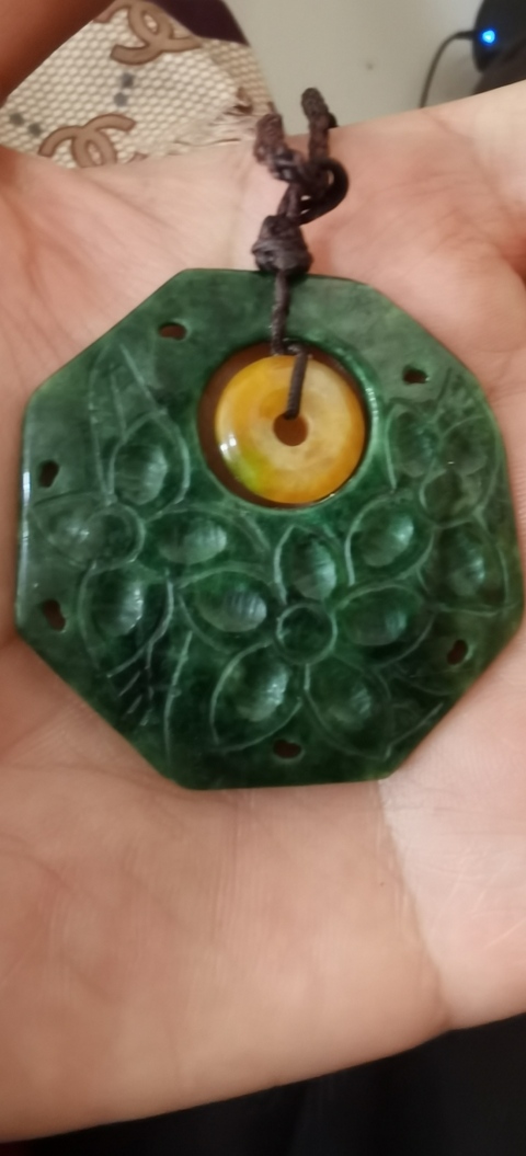 古玩玉器非天然翡翠掛件真品鑒賞圖