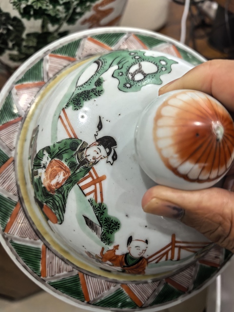 古玩陶瓷五彩將軍罐真品鑒賞圖