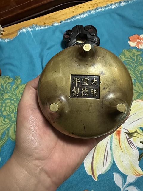 古玩銅器爐子真品鑒賞圖