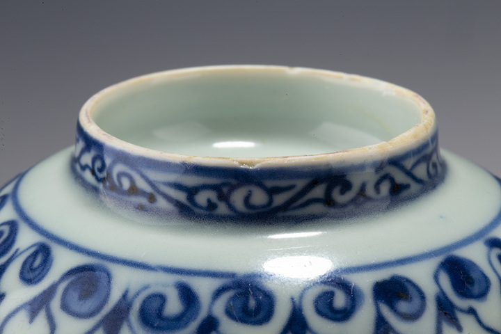 古玩陶瓷明嘉萬·青花靈芝團花紋碗拍賣,當前價格0元