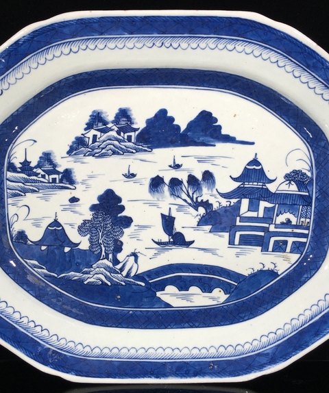 古玩陶瓷青花山水人物紋八方盤真品鑒賞圖