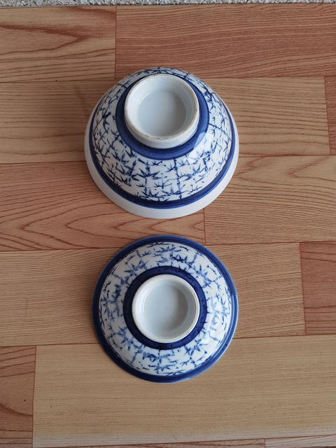 古玩陶瓷青花蓋碗真品鑒賞圖