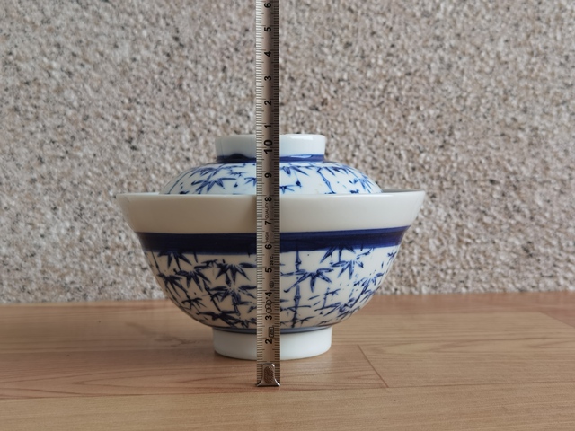 古玩陶瓷青花蓋碗真品鑒賞圖