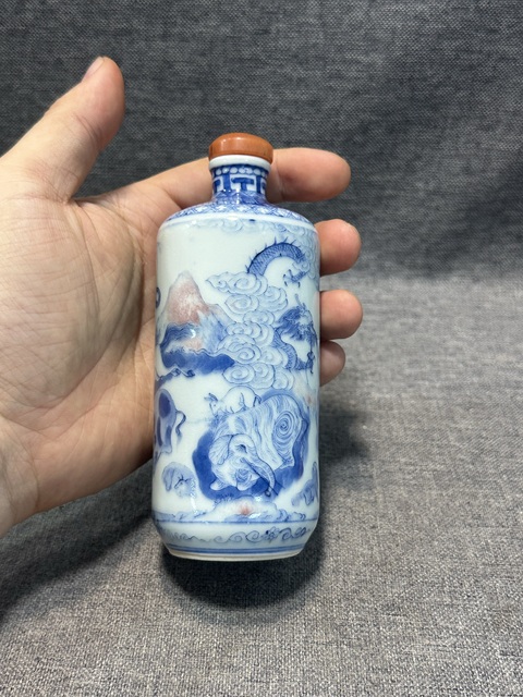 古玩陶瓷清中期青花釉里紅(十二生肖)鼻煙壺母壺拍賣,當前價格38888元