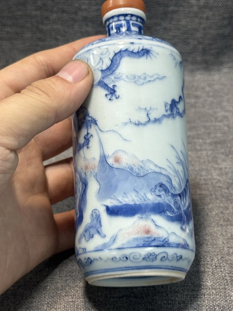古玩陶瓷清中期青花釉里紅(十二生肖)鼻煙壺母壺拍賣,當前價格38888元