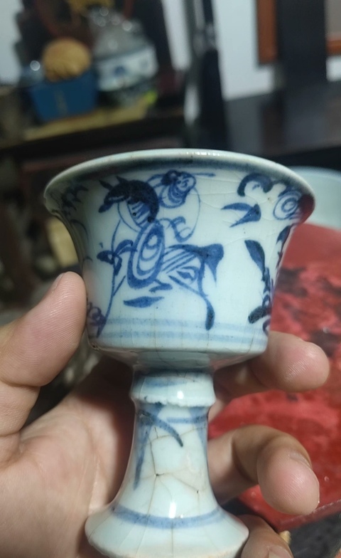 古玩陶瓷青花人物紋高足杯真品鑒賞圖