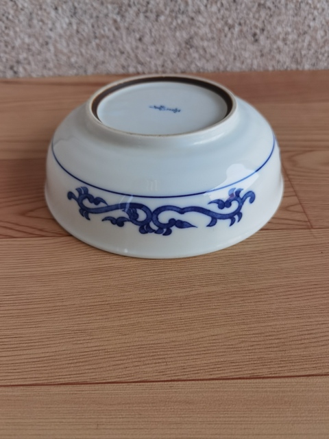 古玩陶瓷花果紋青花盤拍賣,當前價格220元